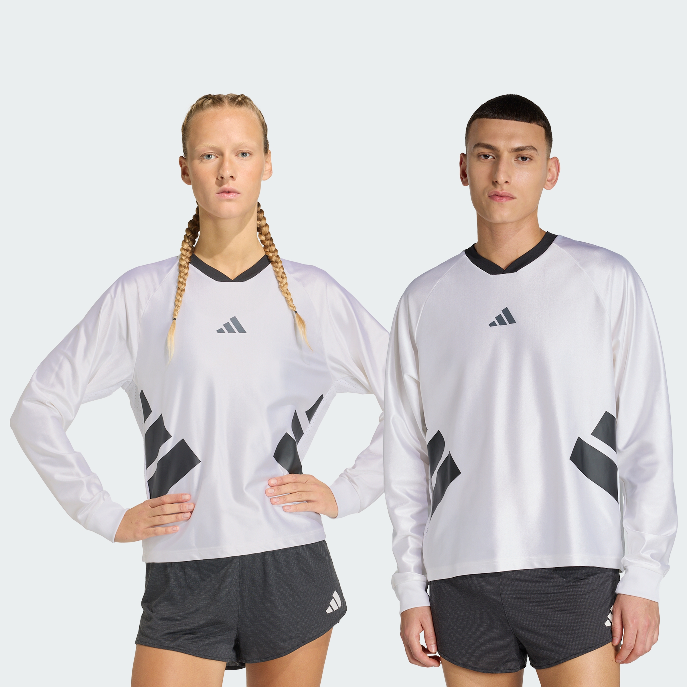 https://assets.adidas.com/images/297c24dd62464dd9b175357ce0d1c9ab_9366/KF7465_000_plp_model.jpgKF7465_000_plp_model.jpg