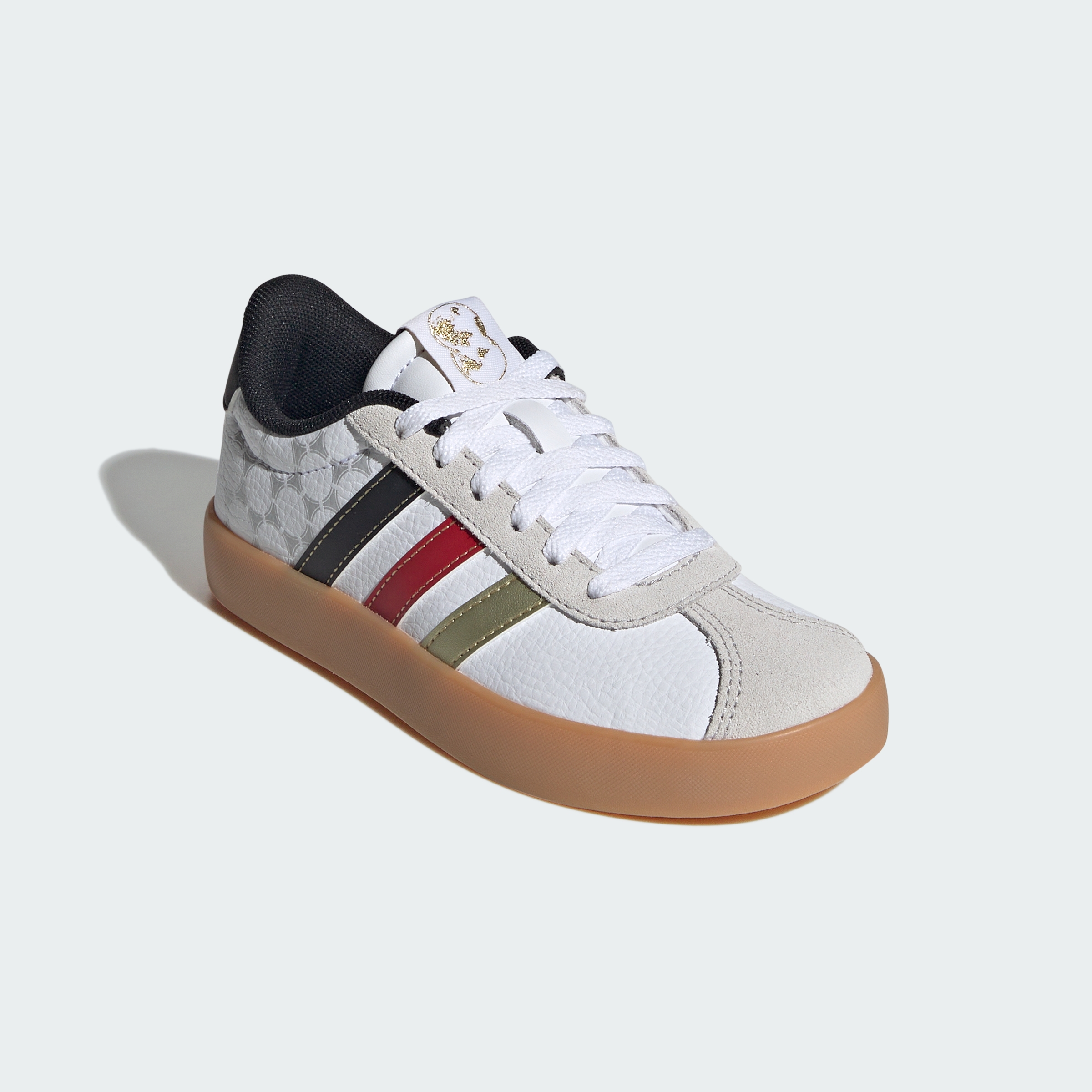 https://assets.adidas.com/images//1833f7b9e4c9462785376b053999fb7d_9366/KI3121_04_standard.jpg