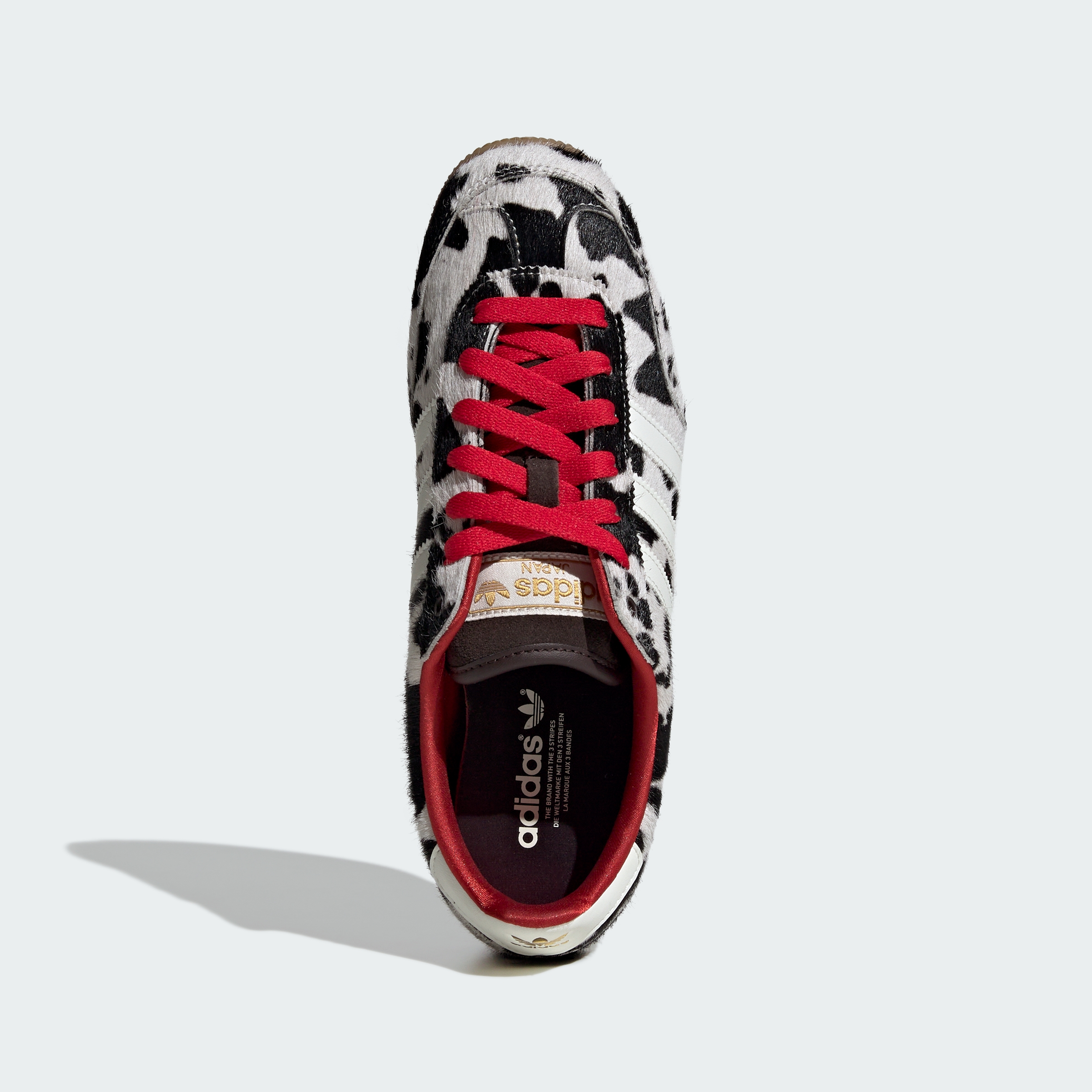 https://assets.adidas.com/images//0cf389d0bbad4c22bd85642c5e29fb27_9366/KI6954_02_standard_hover.jpg