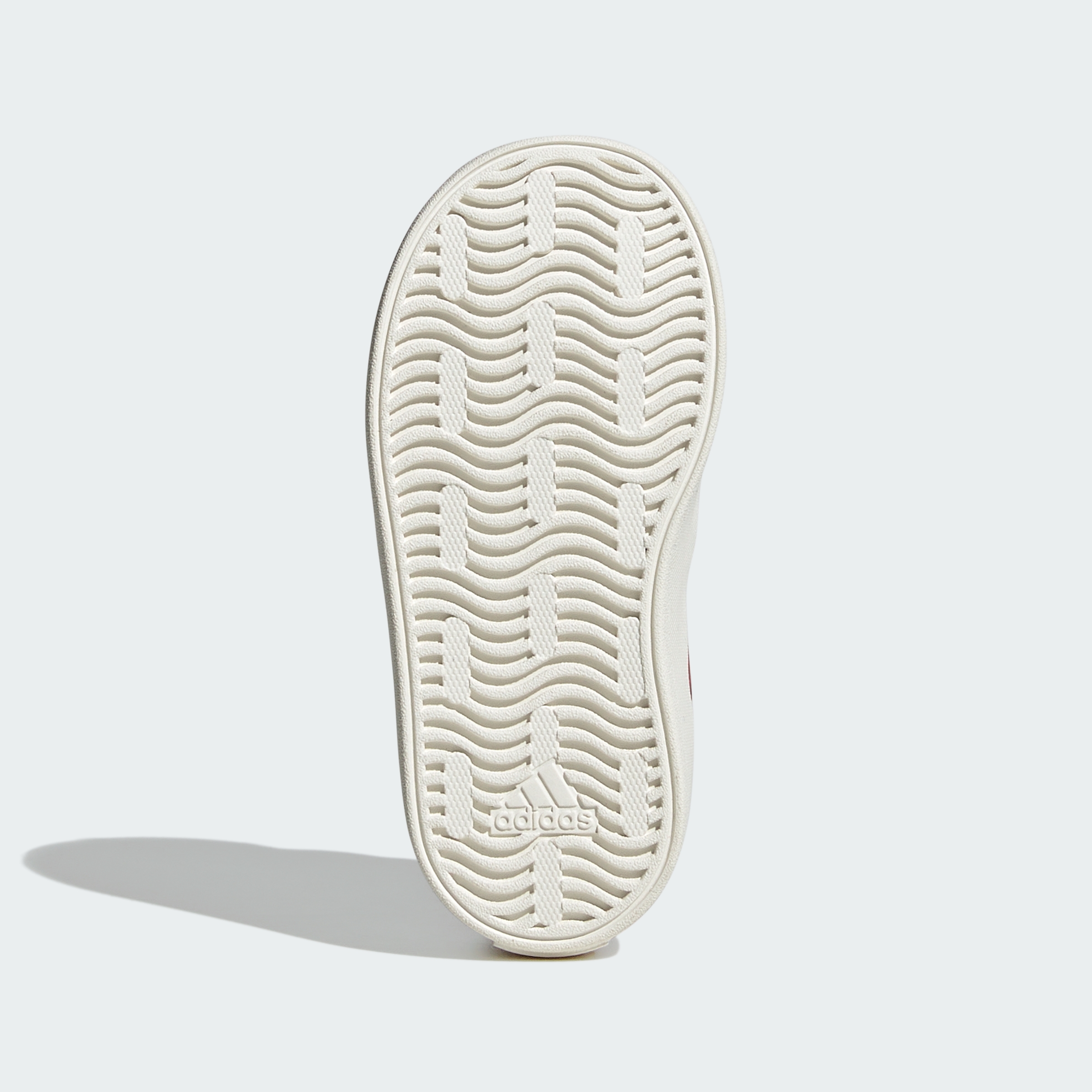 https://assets.adidas.com/images//8de5251f2cb741a79f21c4d77d9340ab_9366/KJ6132_03_standard.jpg