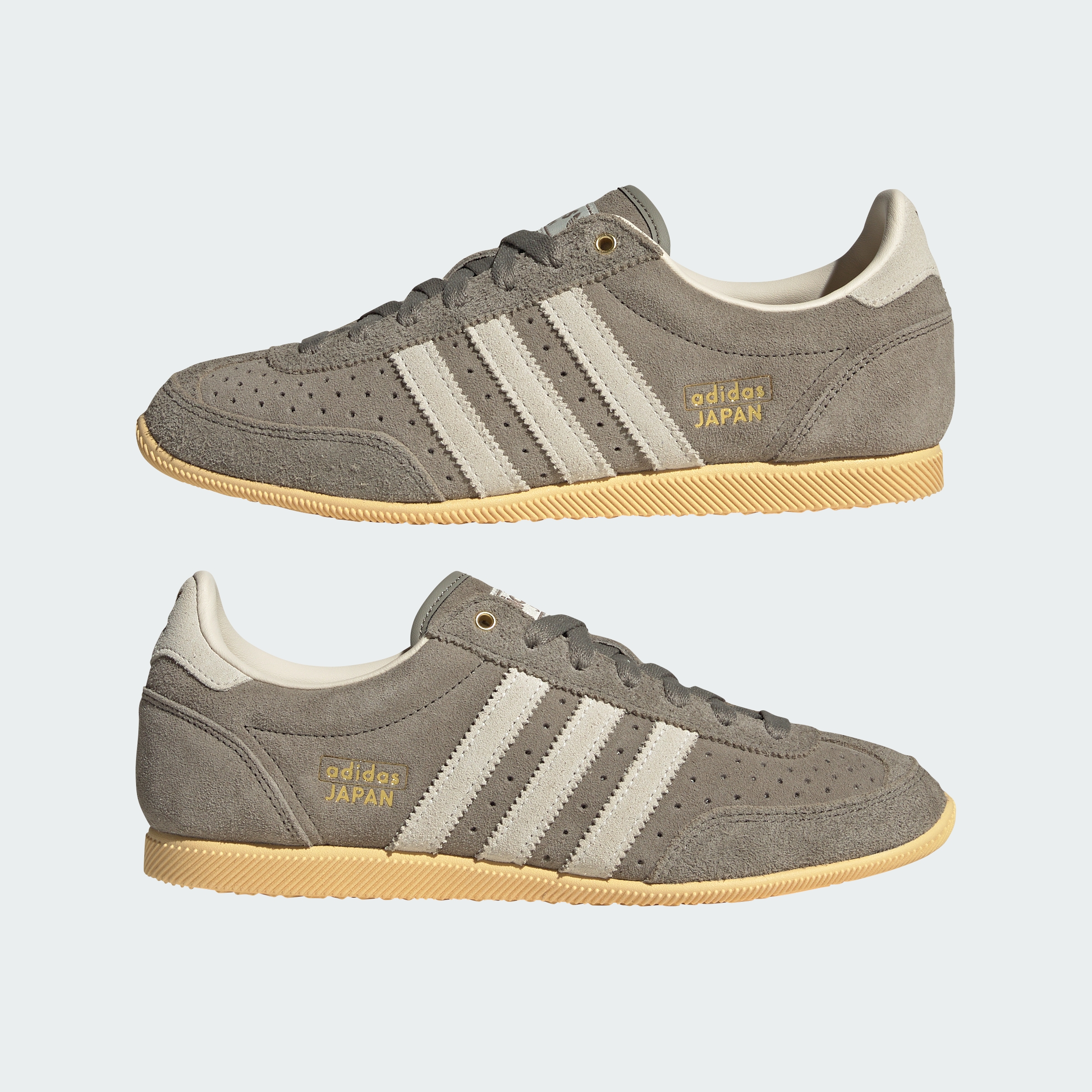 https://assets.adidas.com/images//f4bb62130cc44c0db4081346902a6e15_9366/KJ6154_09_standard.jpg