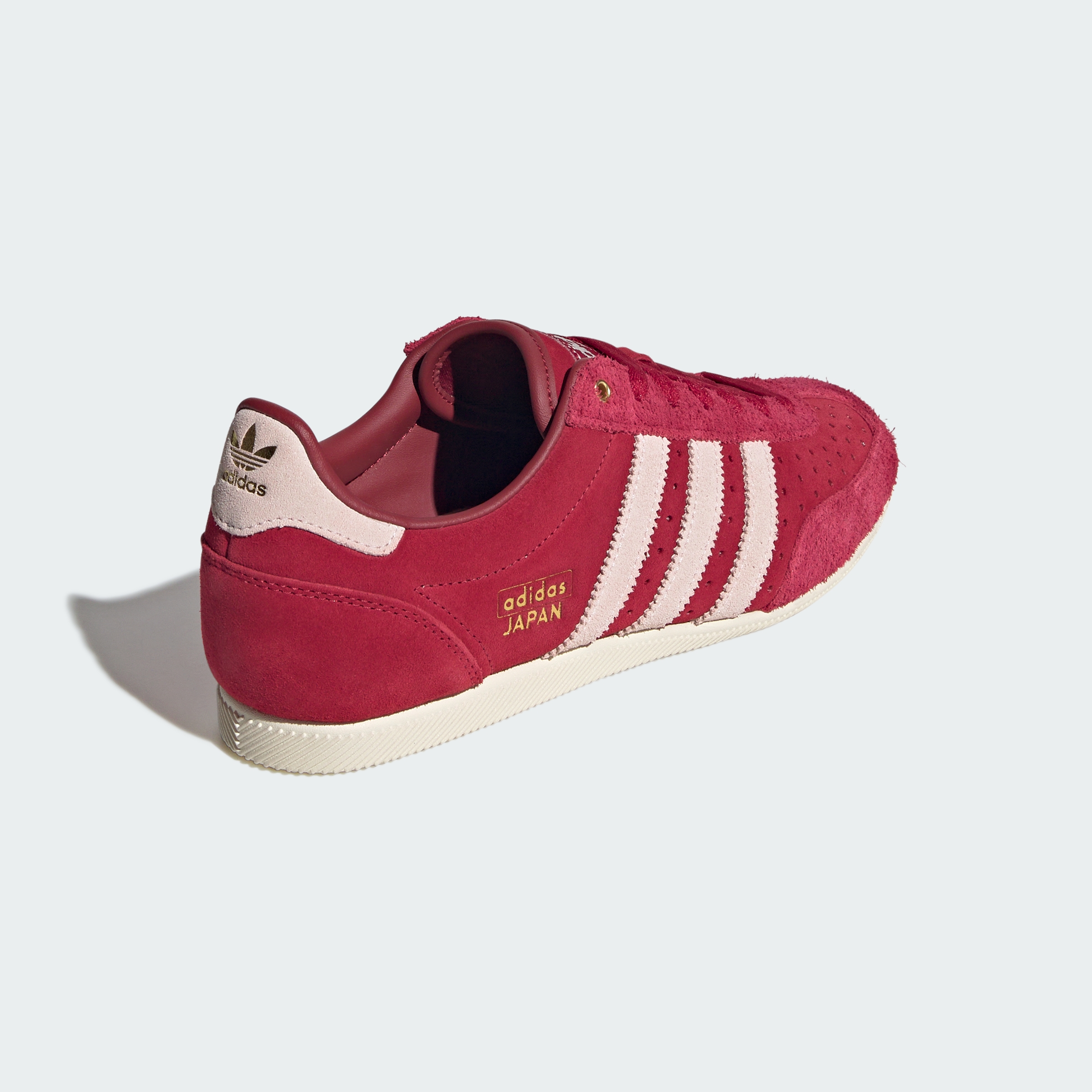 https://assets.adidas.com/images//1f3d03cdd5674be280d784047b5585e5_9366/KJ6155_05_standard.jpg