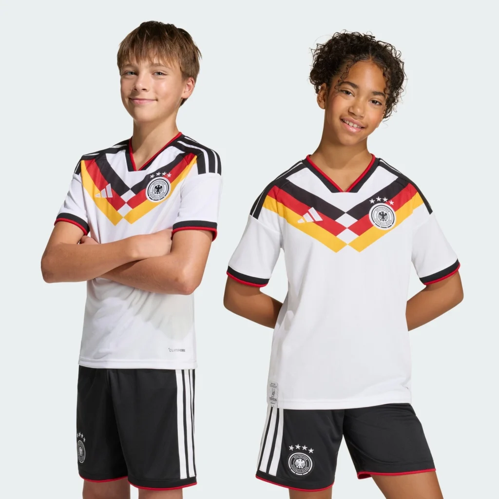 https://i.ebayimg.com/images/g/hUcAAeSwiglqRE0J/s-l1600.webp