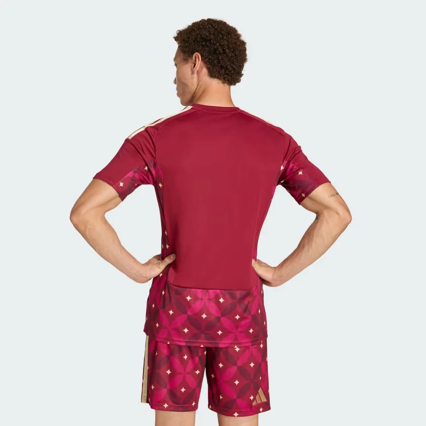 https://i.ebayimg.com/images/g/y5EAAeSwnxZp6nIy/s-l1600.webp