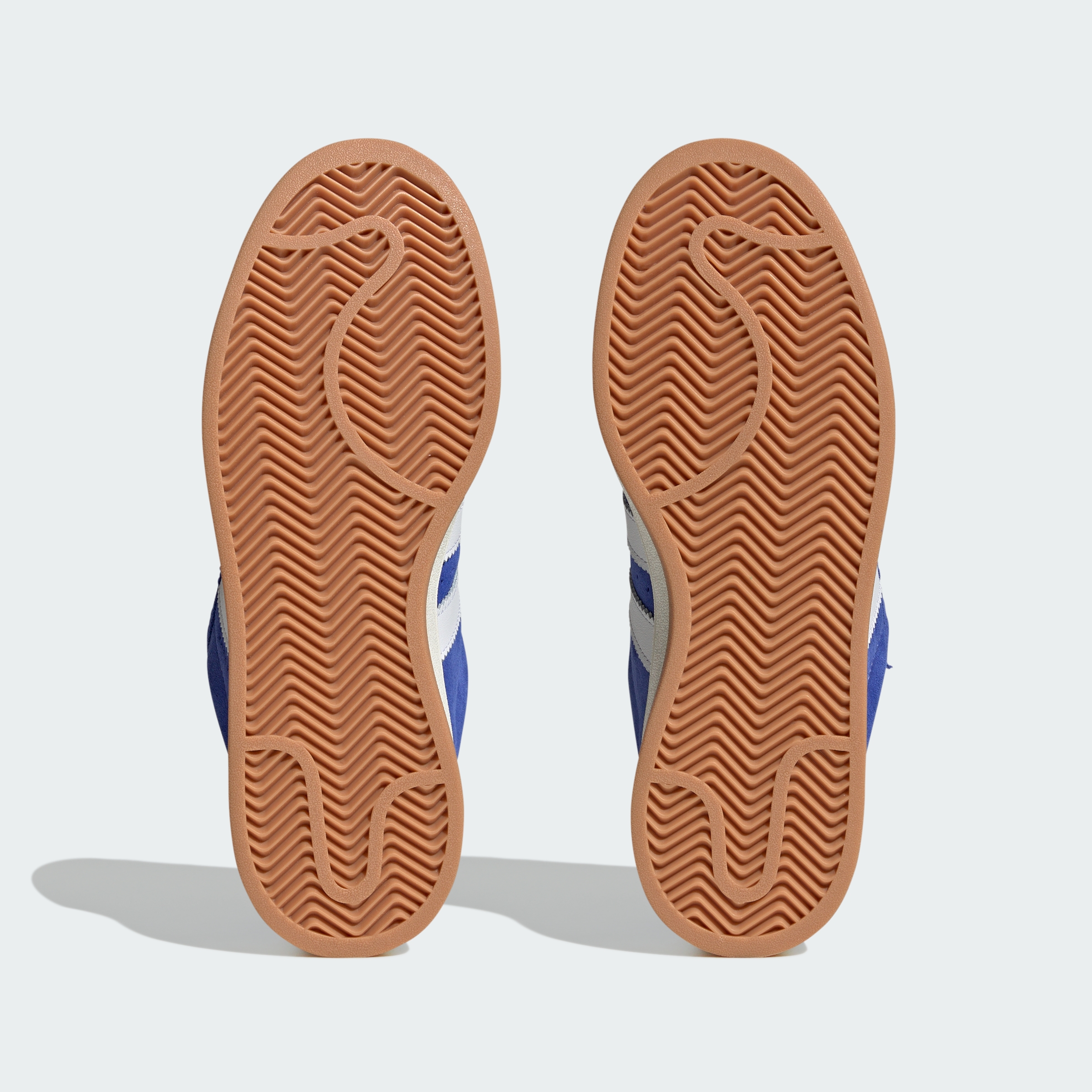 https://assets.adidas.com/images//c443c2d3ca4c42cea6dcaf7b00b2eeca_9366/H03471_03_standard.jpg