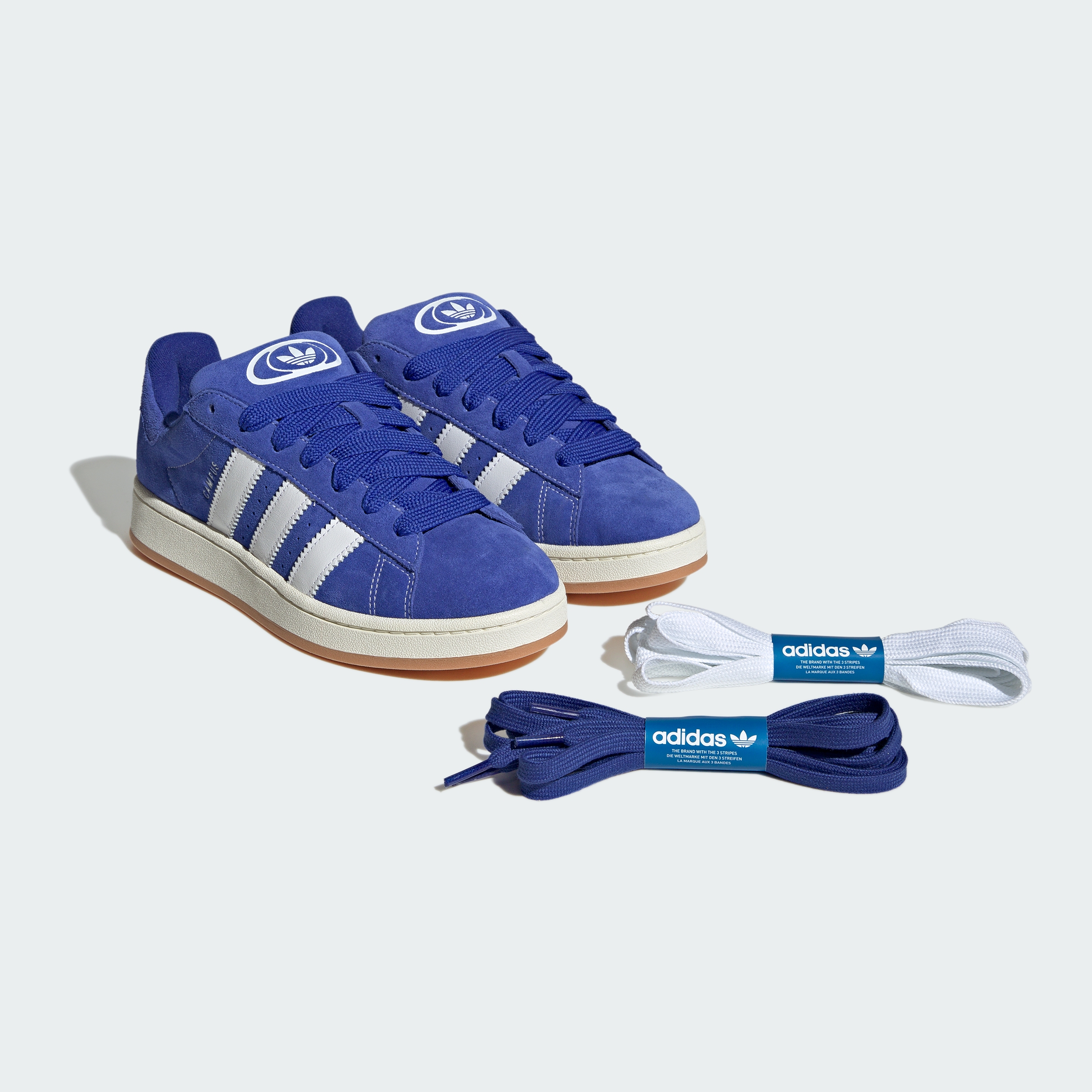 https://assets.adidas.com/images//a5b4cf24ca11421c8f0caf7b00a3346c_9366/H03471_15_hover_standard.jpg