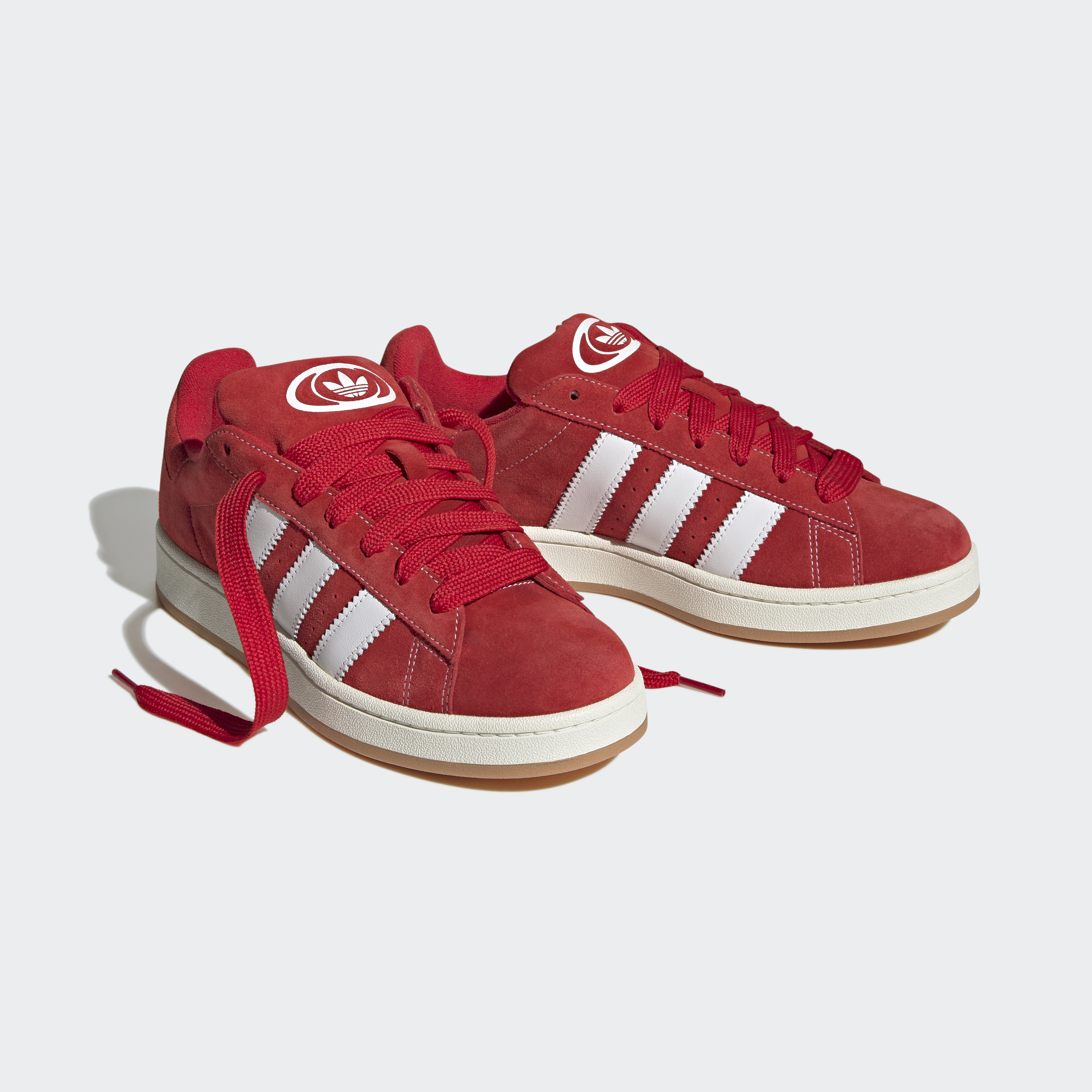 https://assets.adidas.com/images//7a8ef1a853eb419fae8caf8800a88359_9366/H03474_04_standard.jpg
