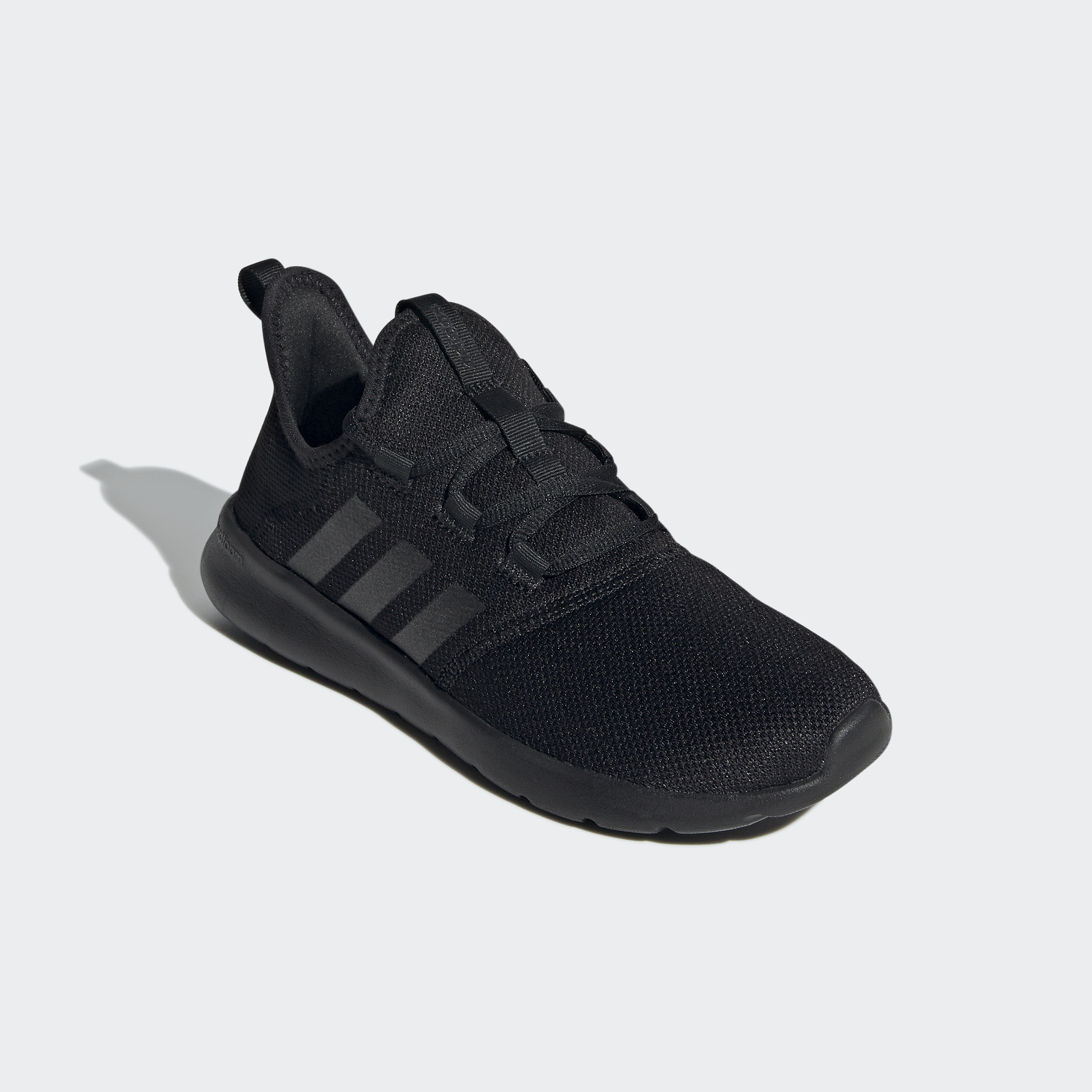 https://assets.adidas.com/images//93c61227689547e4892aac9100c37ca9_9366/H04754_04_standard.jpg