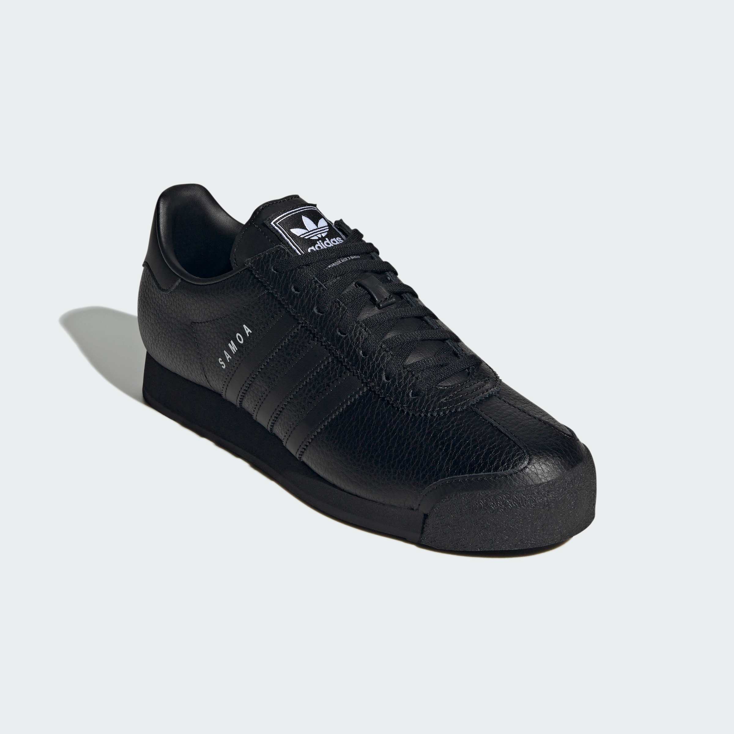 https://assets.adidas.com/images//9a2e887b598a423eacc58246baa691c5_9366/IG1817_04_standard.jpg