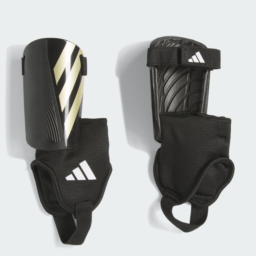 https://assets.adidas.com/images/d87ed5e94bbe4685830585b331ac7638_9366/IP3996_00_plp_standard.jpgIP3996_00_plp_standard.jpg