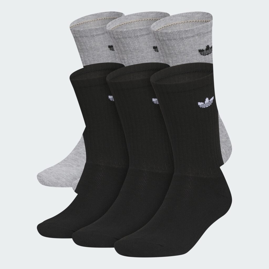 https://assets.adidas.com/images/0b9568e624644bada3142f9c254285c9_9366/JL4201_00_plp_standard.jpgJL4201_00_plp_standard.jpg
