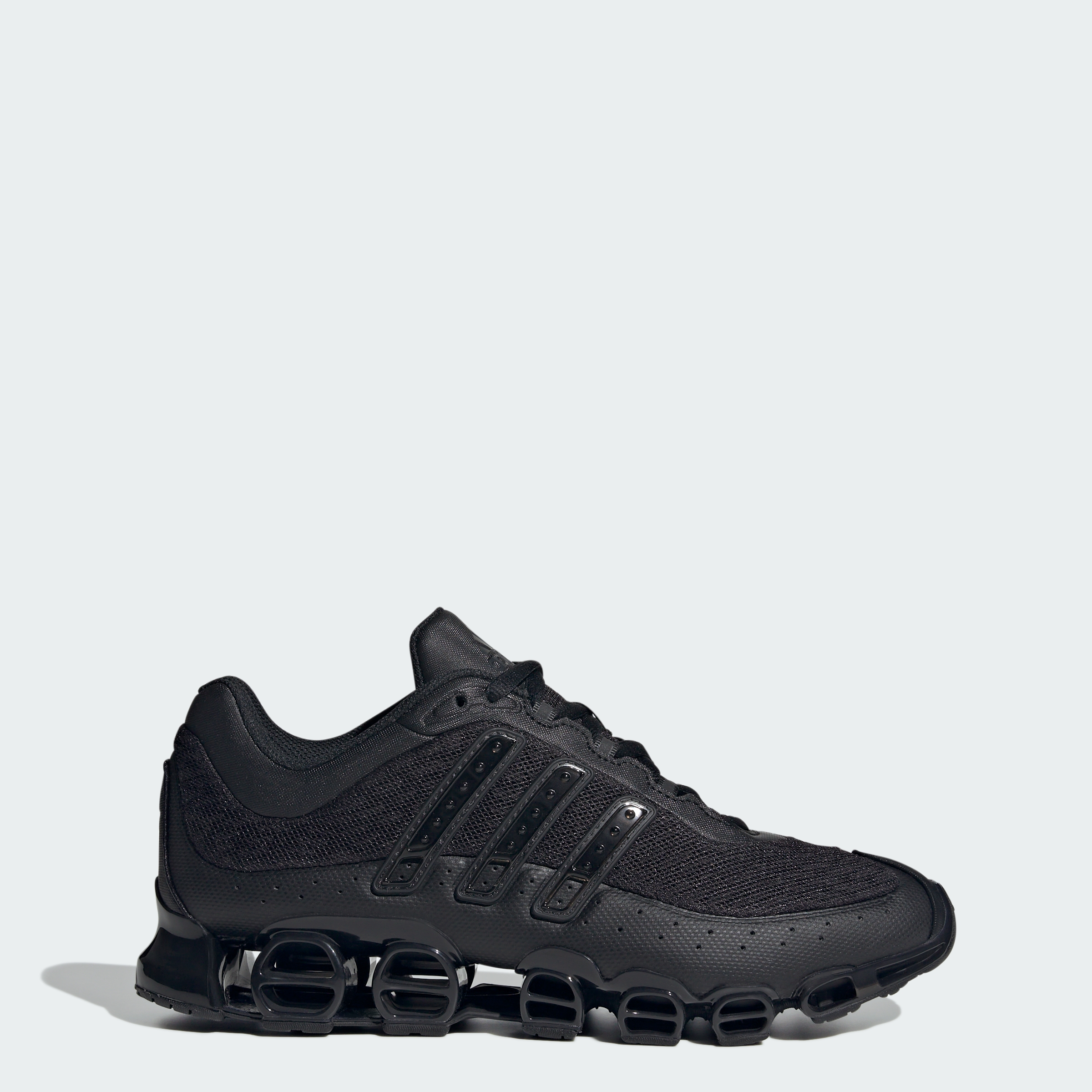 https://assets.adidas.com/images/5367c59503fa4e44b6866a46fe75188f_9366/JP9626_00_plp_standard.jpgJP9626_00_plp_standard.jpg