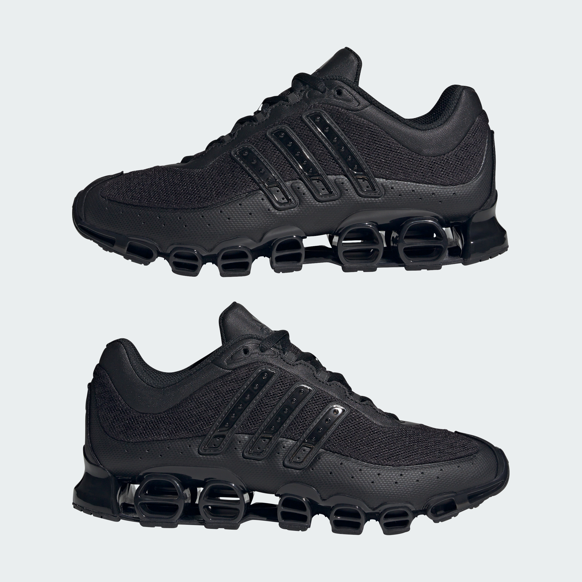 https://assets.adidas.com/images//094a9cf3772b47a2bf54a61adc56cbef_9366/JP9626_09_standard.jpg
