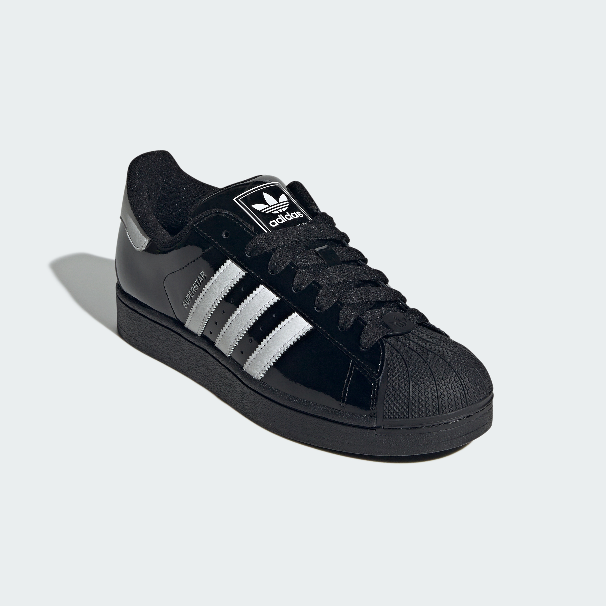 https://assets.adidas.com/images//cc25670f32e746339e5f8ddfc3a54f55_9366/JR7313_04_standard.jpg
