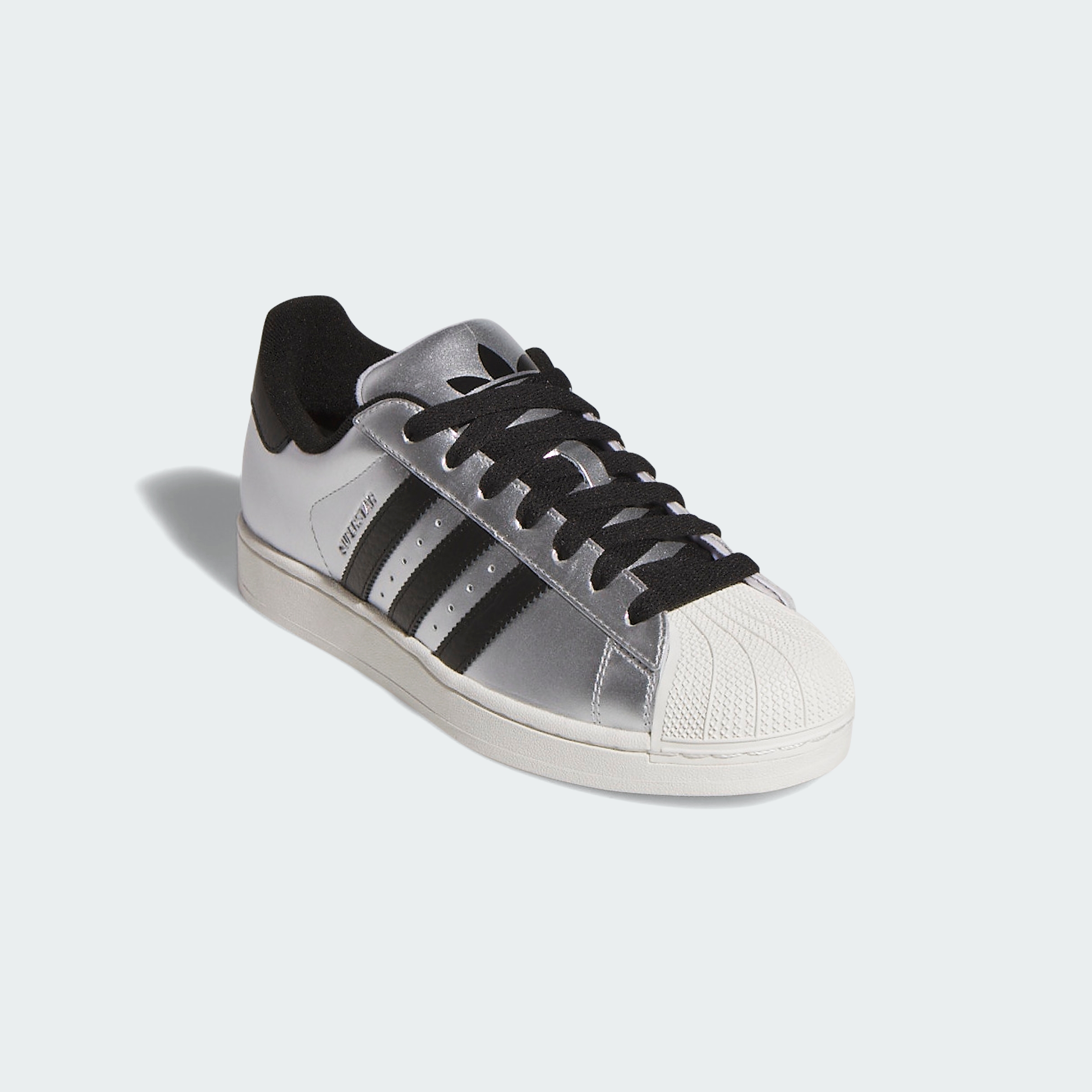 https://assets.adidas.com/images//285b9864163c4e67a2fae4e6193aee63_9366/KI2005_04_standard.jpg